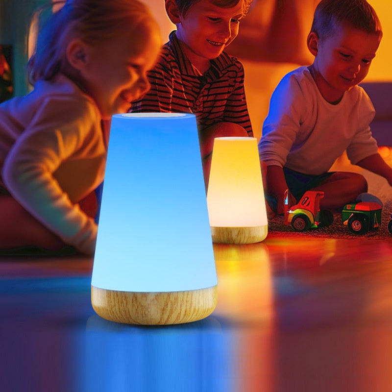 Touch lamp with RGB colour modes and dimming in bedroom